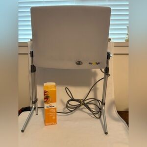 Carex day- light classic light therapy lamp